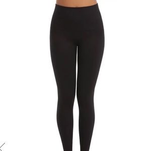 SPANX Look at Me Now Seamless Leggings